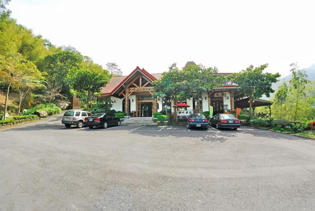Shinmingshan Holiday Inn Lugu Exterior foto